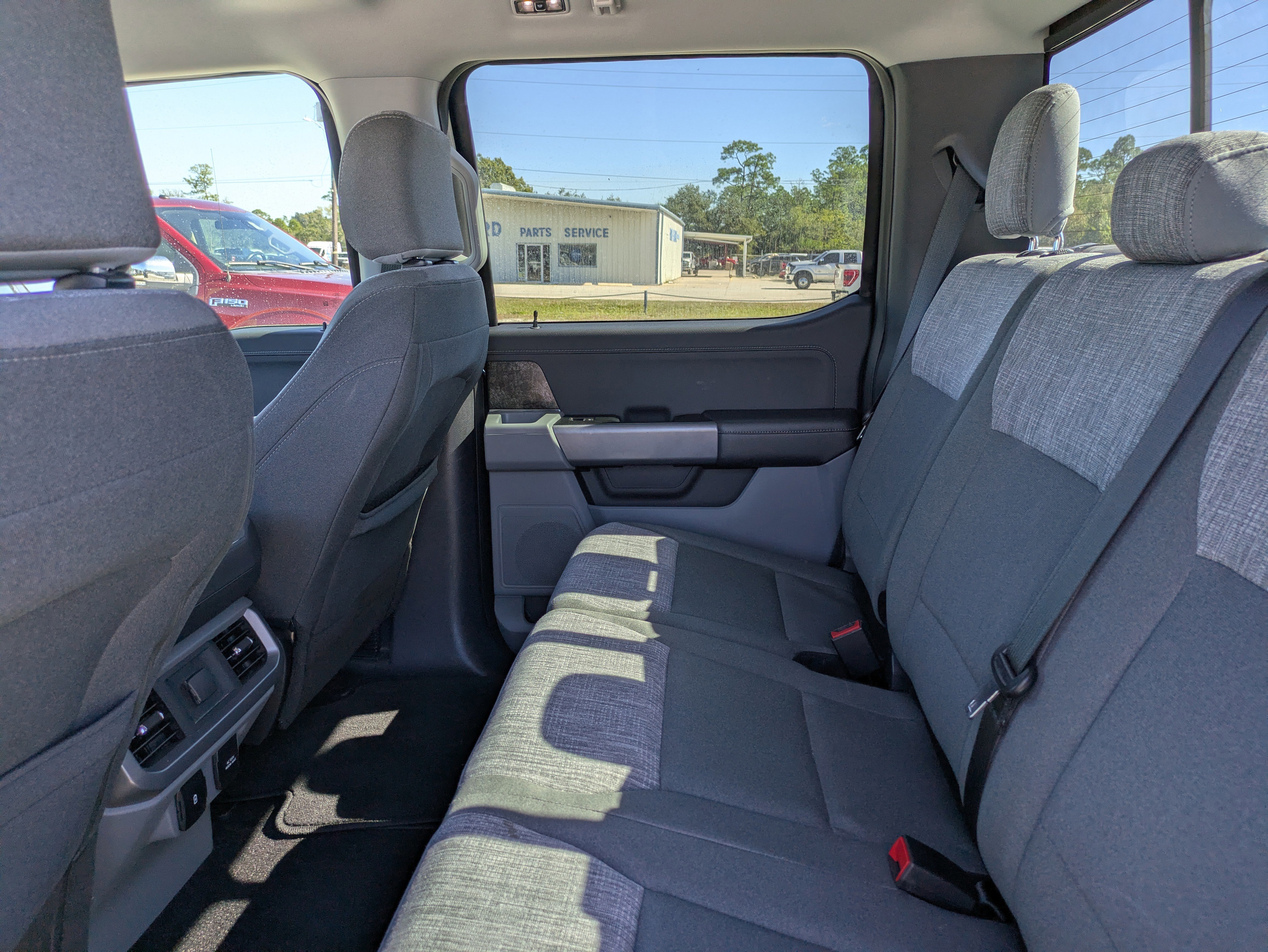 Certified 2022 Ford F150 XLT w/ Equipment Group 302A High image 14