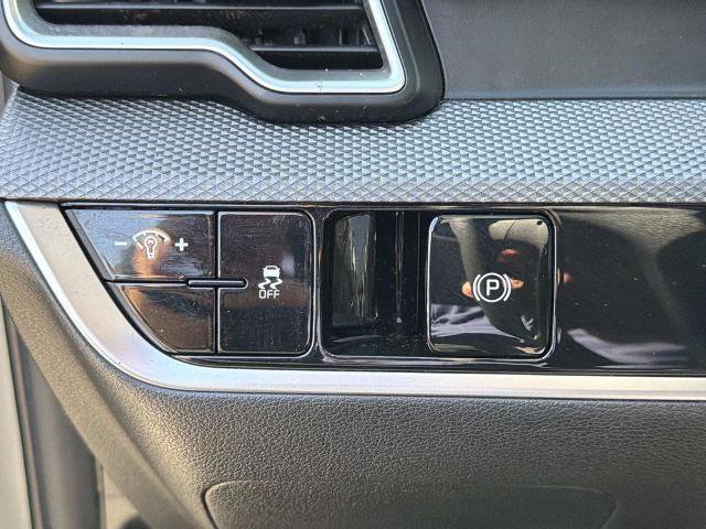 Used 2024 Kia Sportage LX FWD image 30