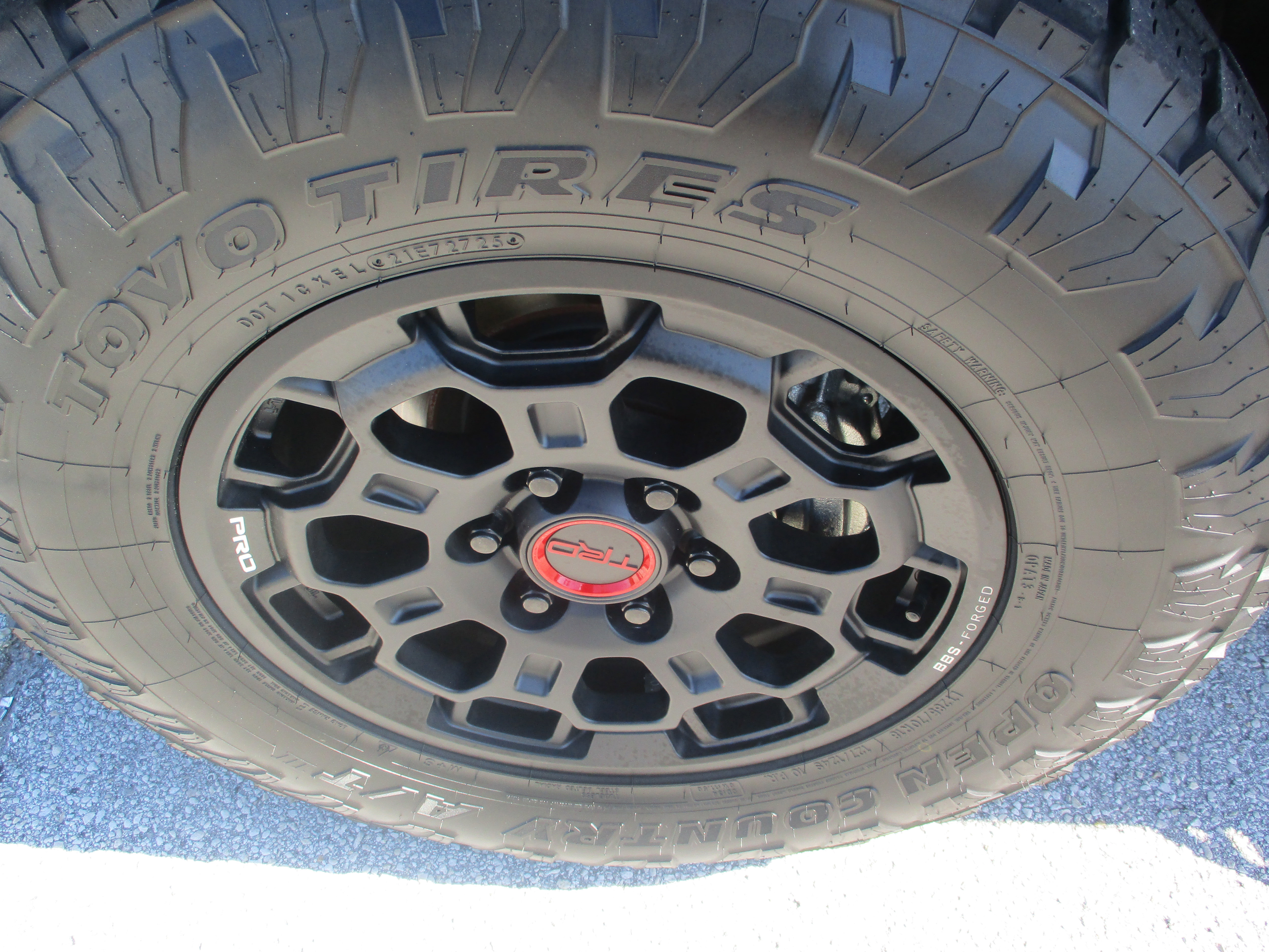 Used 2024 Toyota Tundra TRD Pro AWD/4WD image 9
