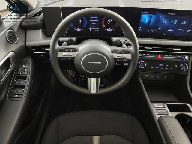 Used 2025 Hyundai Sonata SEL FWD image 28