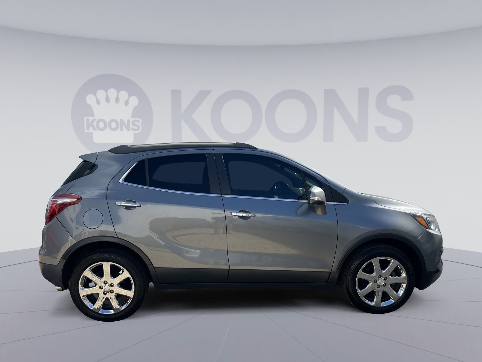 Used 2019 Buick Encore Essence w/ Experience Buick Package AWD/4WD image 12