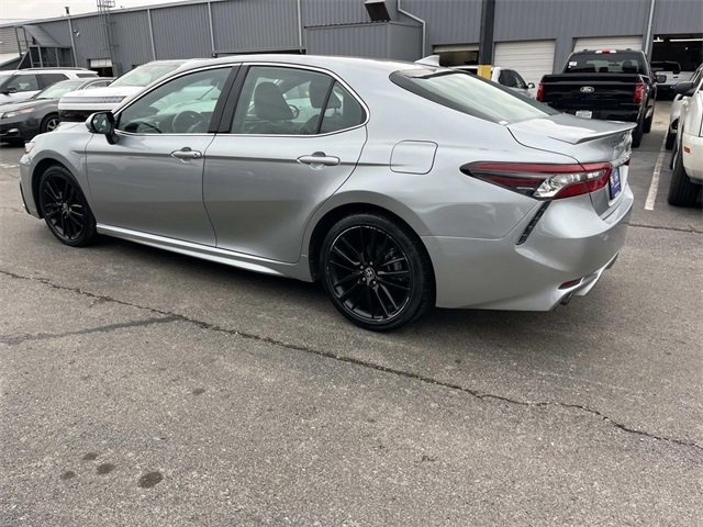 Used 2023 Toyota Camry XSE image 6