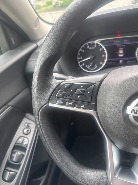Used 2023 Nissan Sentra SV FWD image 24