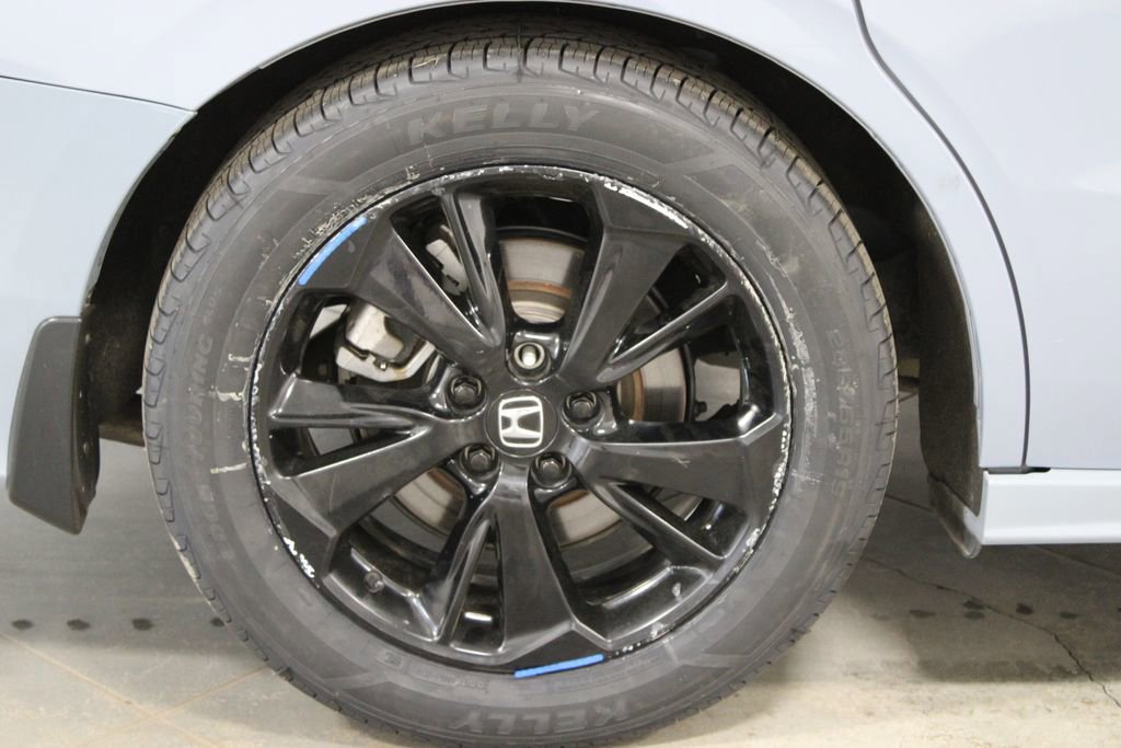 Used 2023 Honda Odyssey Sport image 14