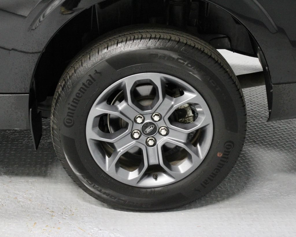 Certified 2025 Ford Maverick XLT w/ 4K Tow Package AWD/4WD image 18