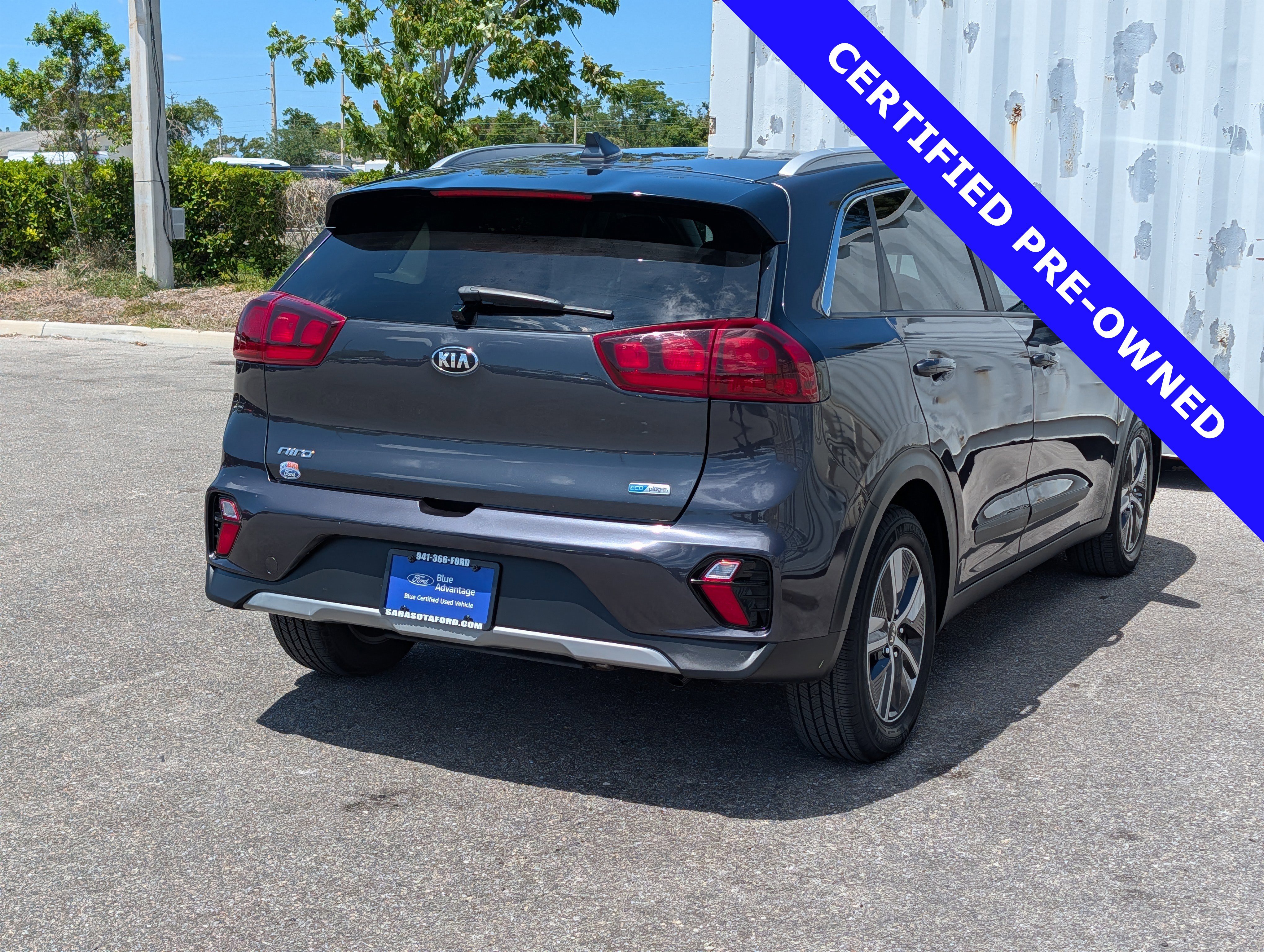 Used 2021 Kia Niro LXS FWD image 4