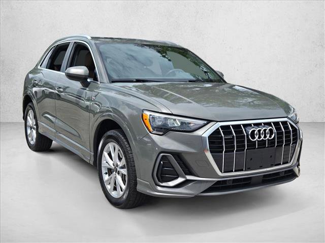 Used 2022 Audi Q3 2.0T Premium AWD/4WD image 3