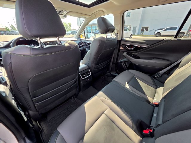 Used 2024 Subaru Outback Onyx Edition AWD/4WD image 13