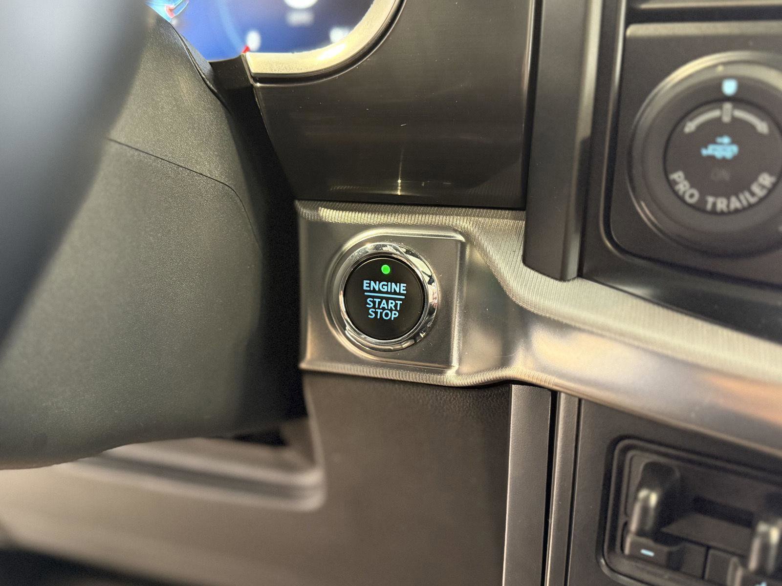 Certified 2022 Ford F150 Raptor w/ Equipment Group 801A High image 15