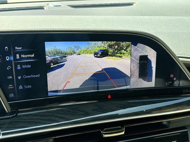 Used 2024 Cadillac Escalade ESV Premium Luxury w/ Performance Package image 32