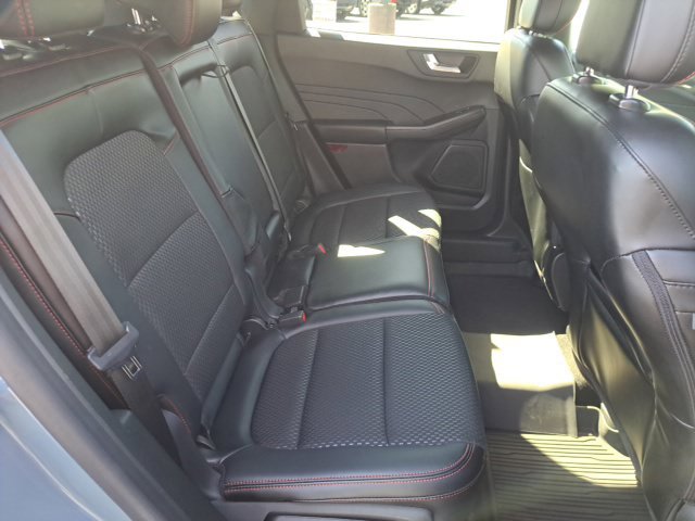 Certified 2024 Ford Escape ST-Line w/ Tech Pack #1 AWD/4WD image 31