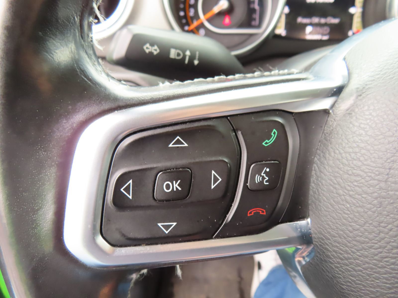 Used 2019 Jeep Wrangler Unlimited Sahara image 23