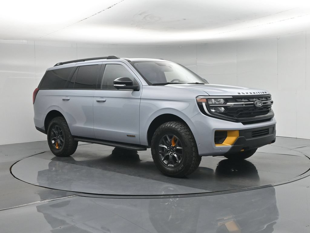 Certified 2025 Ford Expedition Tremor AWD/4WD image 32