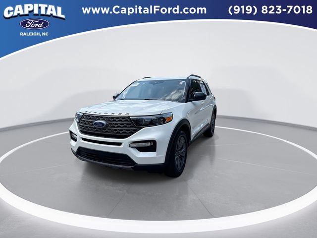 Certified 2024 Ford Explorer XLT w/ Equipment Group 202A AWD/4WD image 4