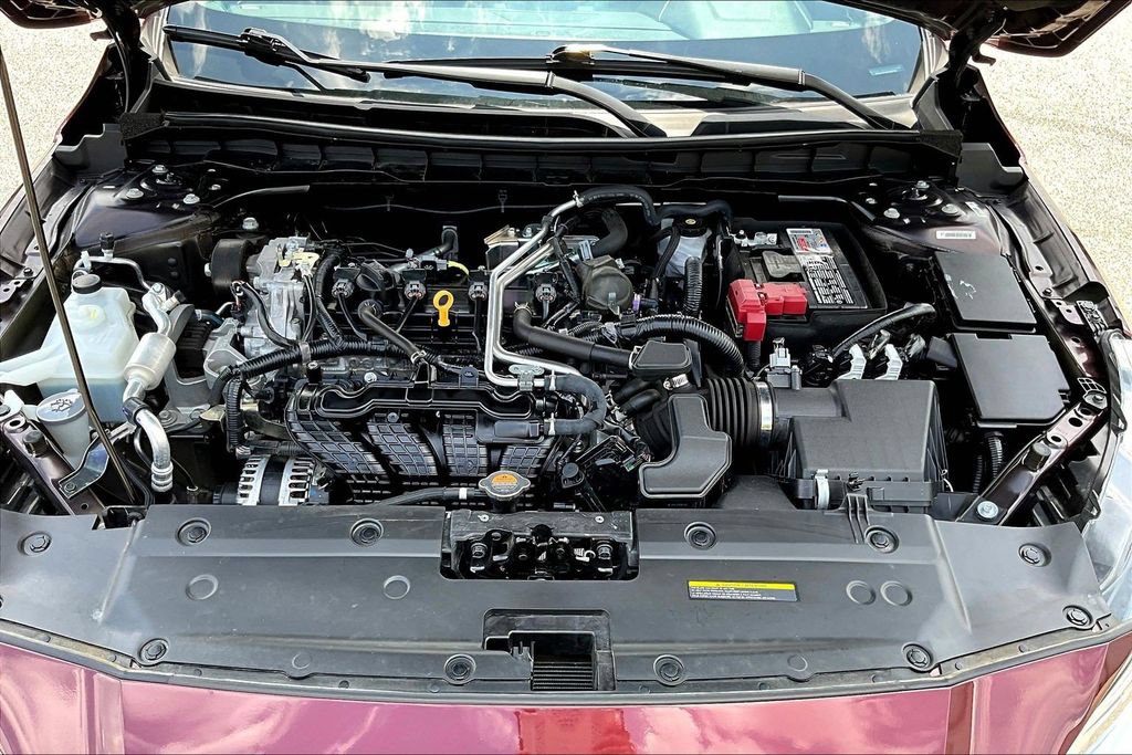 Used 2025 Nissan Altima 2.5 SV FWD image 31