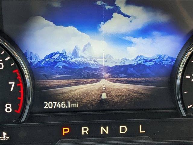 Certified 2022 Ford Explorer XLT w/ Equipment Group 202A image 10