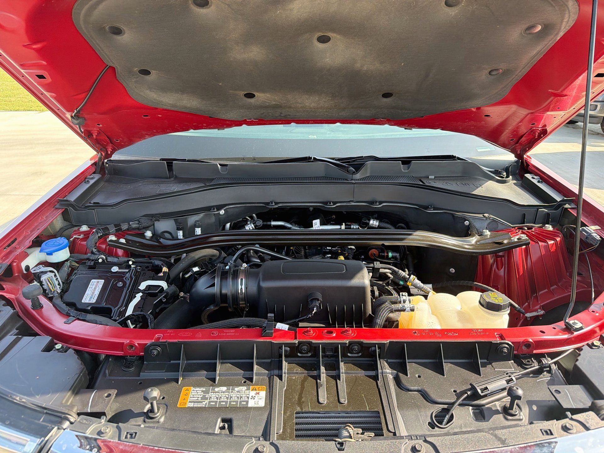 Certified 2023 Ford Explorer Limited w/ Limited Technology Package RWD image 32