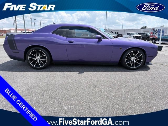 Used 2018 Dodge Challenger R/T Scat Pack RWD image 2