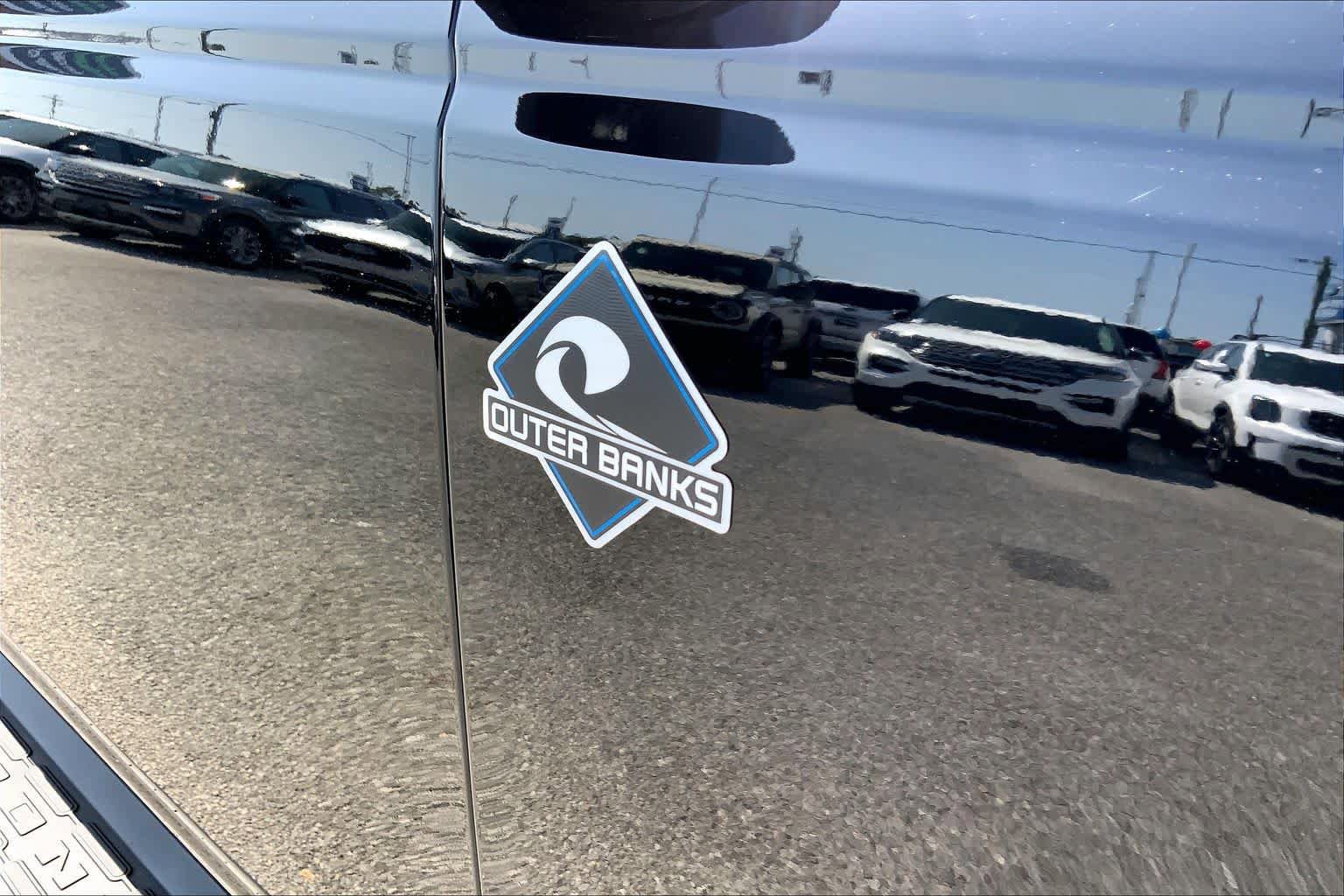 Certified 2025 Ford Bronco Outer Banks AWD/4WD image 13