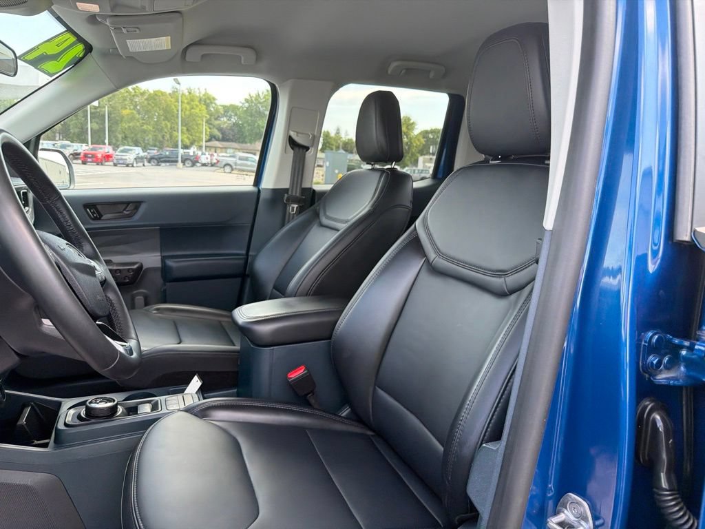 Certified 2024 Ford Maverick Lariat w/ Black Appearance Package FWD image 12