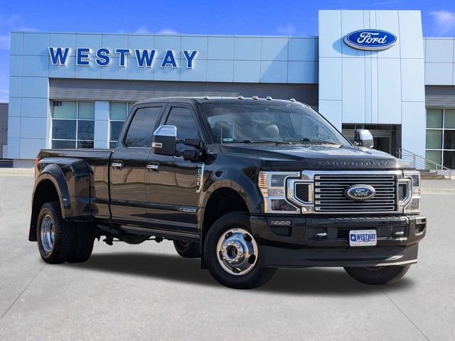 Certified 2022 Ford F350 Platinum w/ FX4 Off-Road Package