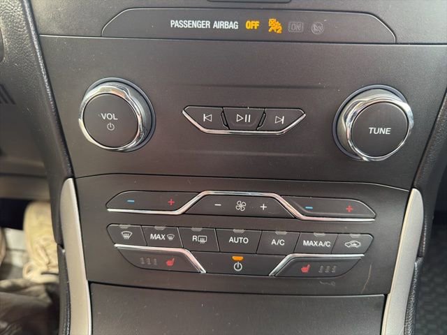 Certified 2019 Ford Edge SEL w/ Equipment Group 201A image 31