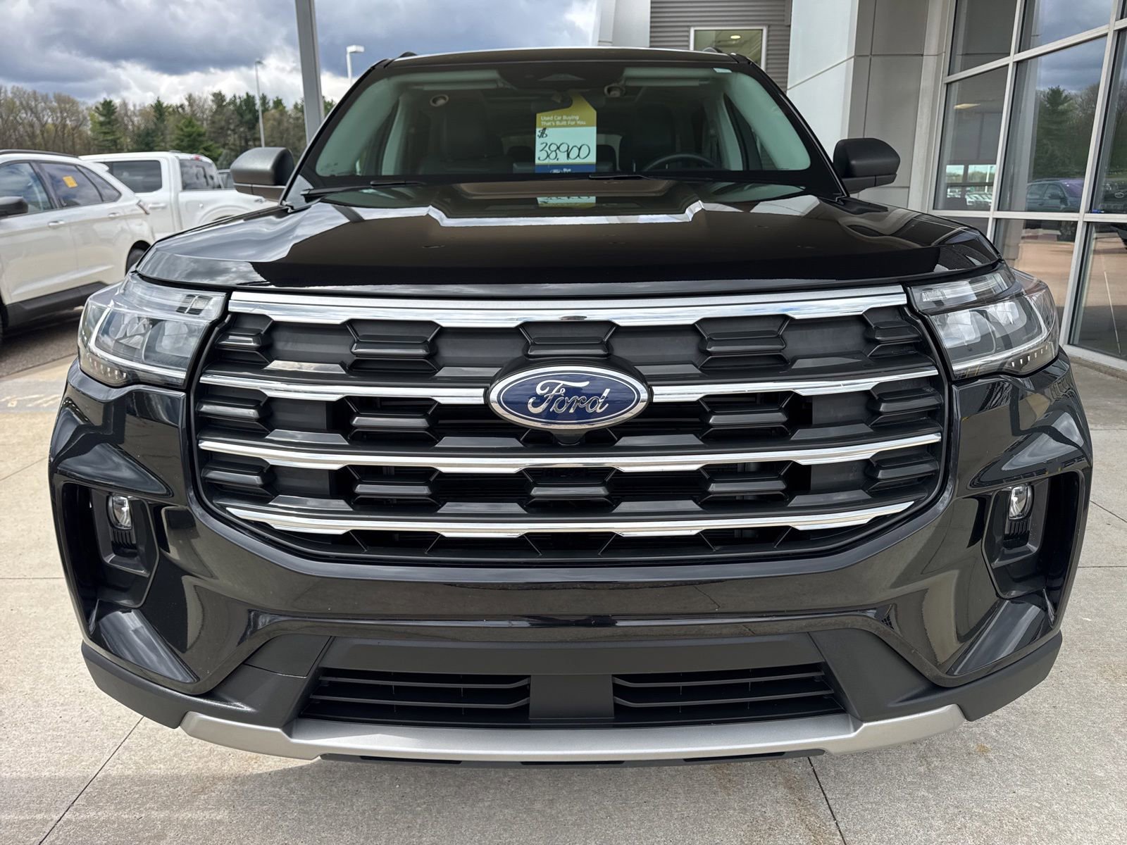 Certified 2025 Ford Explorer Active w/ Active Comfort Package AWD/4WD image 11