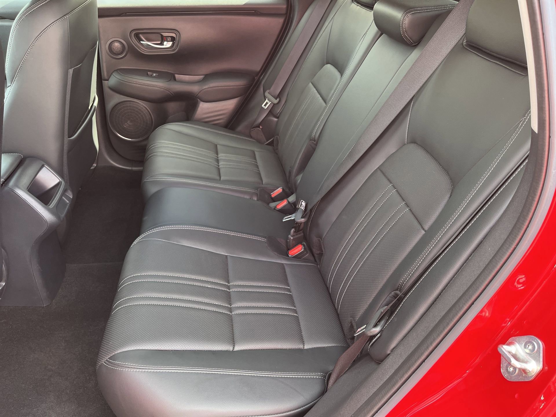 Used 2023 Honda HR-V EX-L image 24