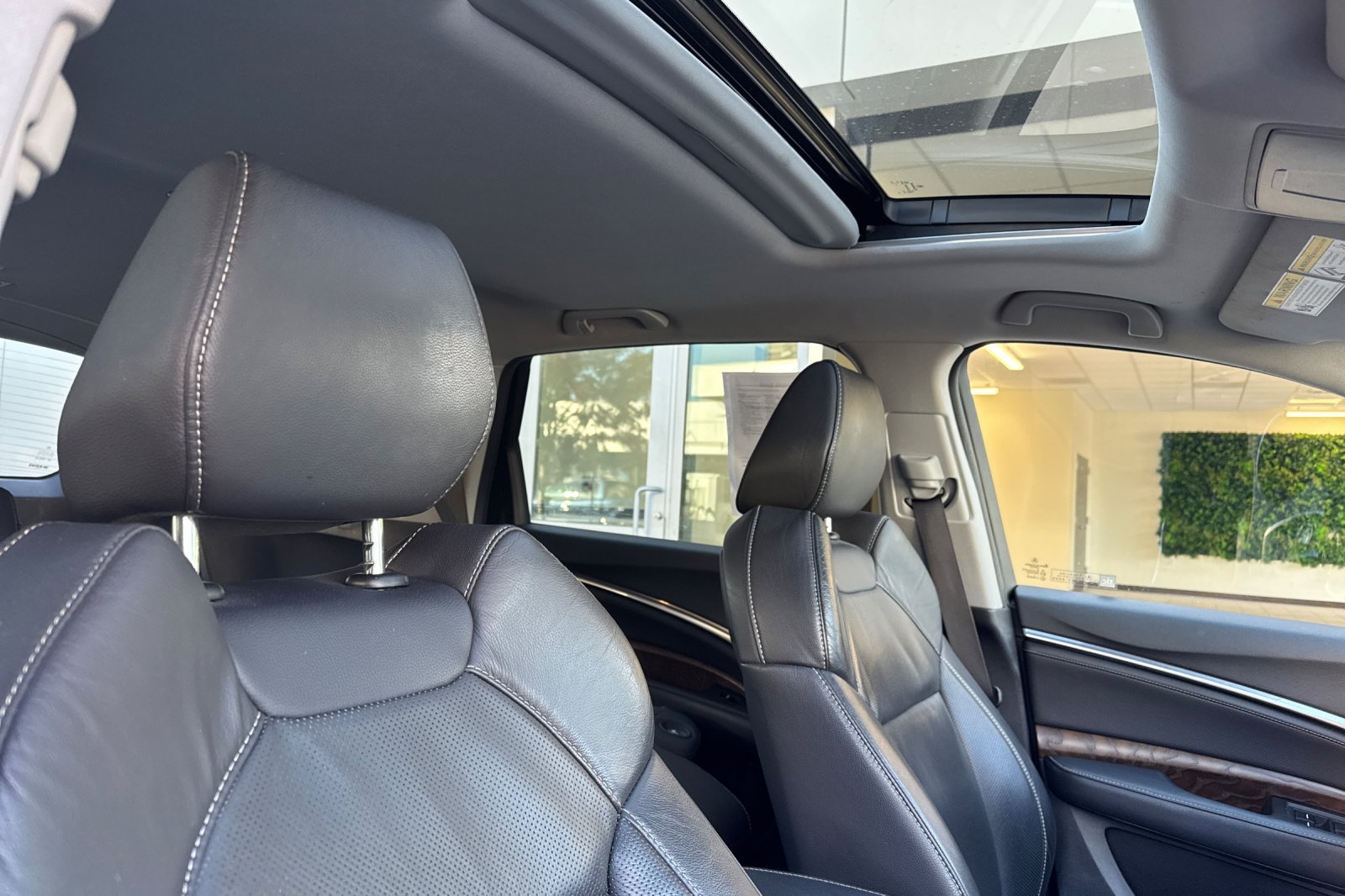 Used 2020 Acura MDX w/ Technology Package AWD/4WD image 18