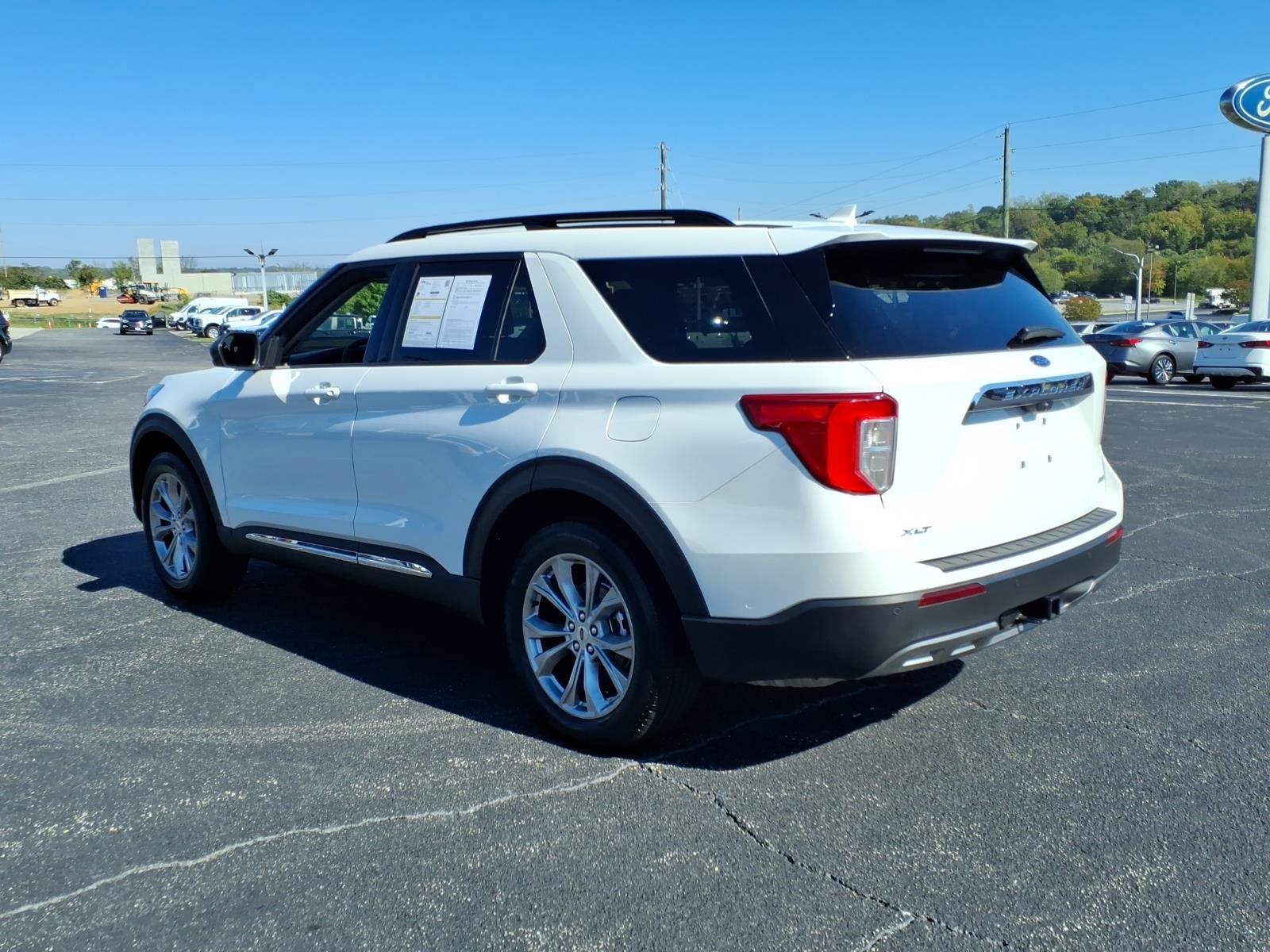 Certified 2023 Ford Explorer XLT w/ Equipment Group 202A AWD/4WD image 5