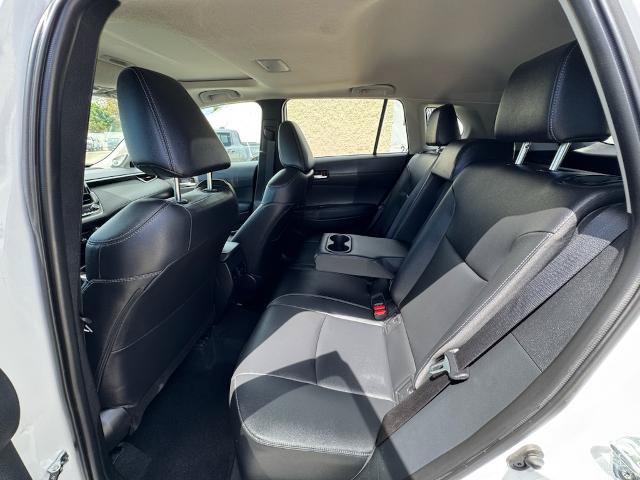 Used 2023 Toyota Corolla Cross XLE w/ Convenience Package FWD image 22
