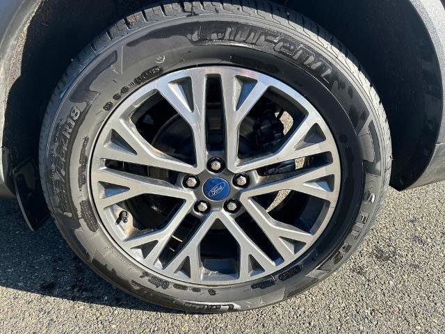 Certified 2020 Ford Escape SEL image 13