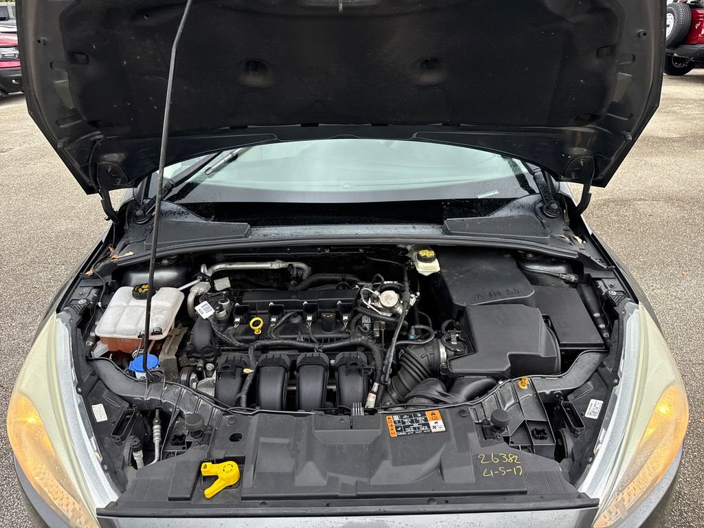 Certified 2017 Ford Focus SE image 26