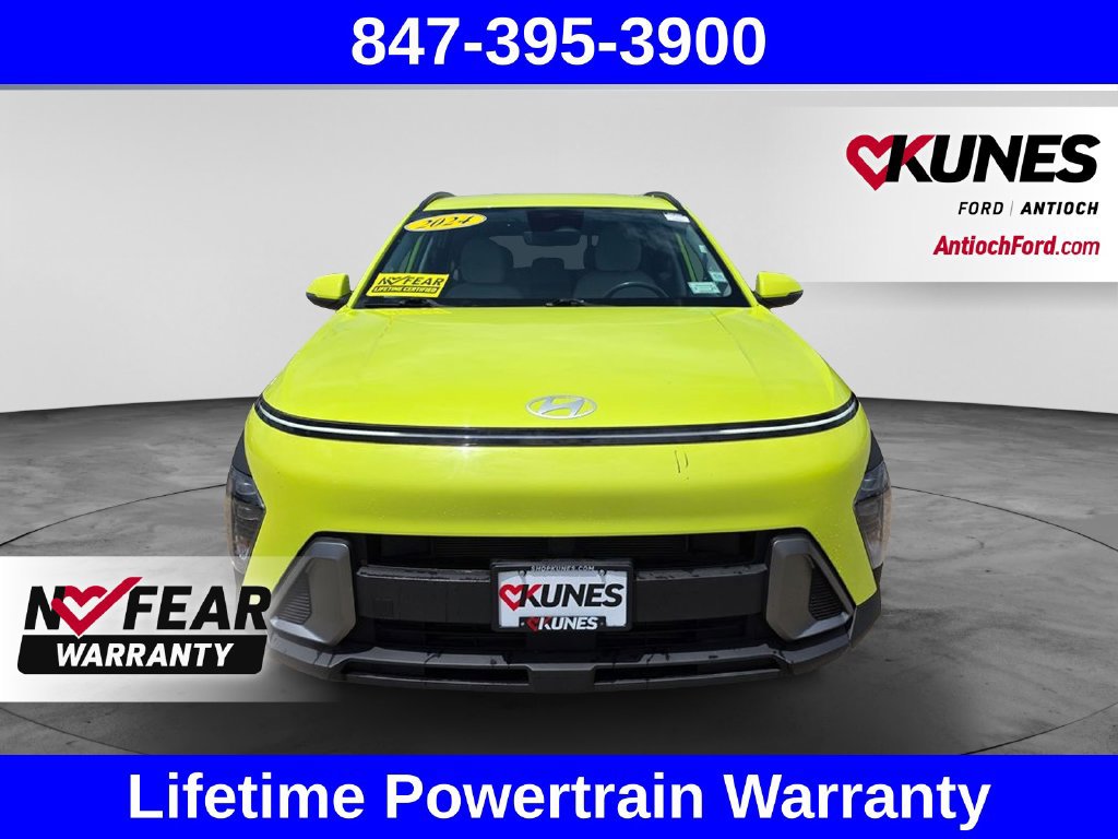 Used 2024 Hyundai Kona SEL AWD/4WD image 2