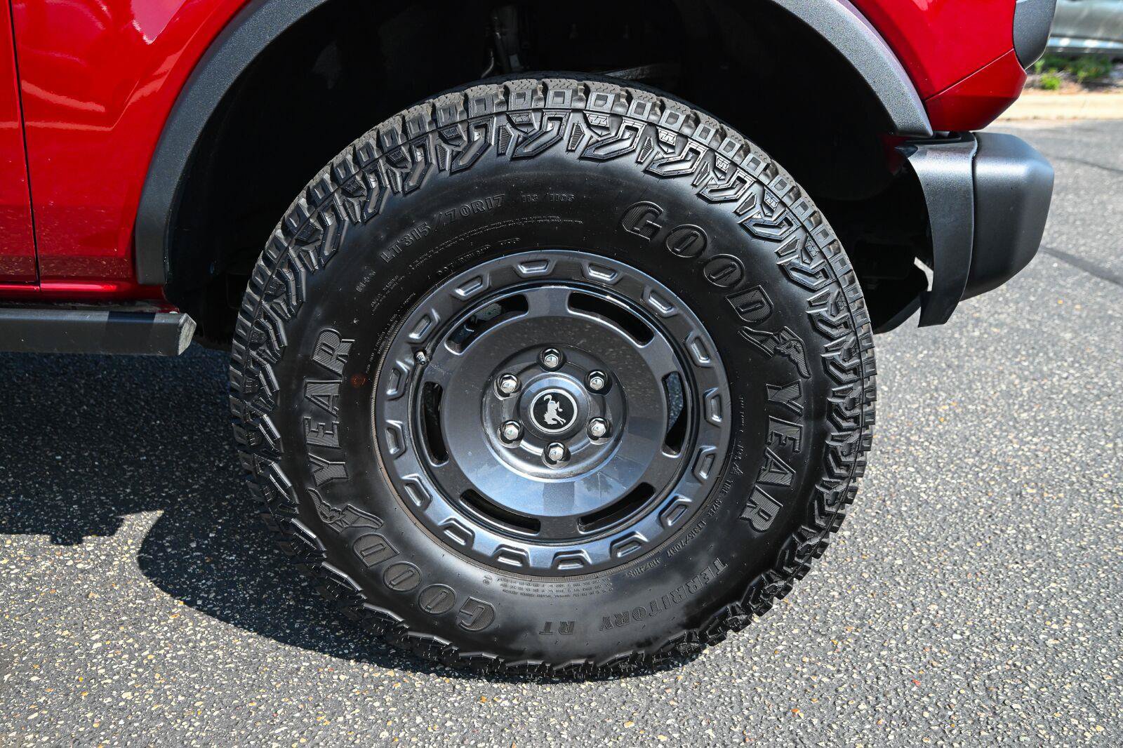 Certified 2025 Ford Bronco Badlands w/ Sasquatch Package AWD/4WD image 15