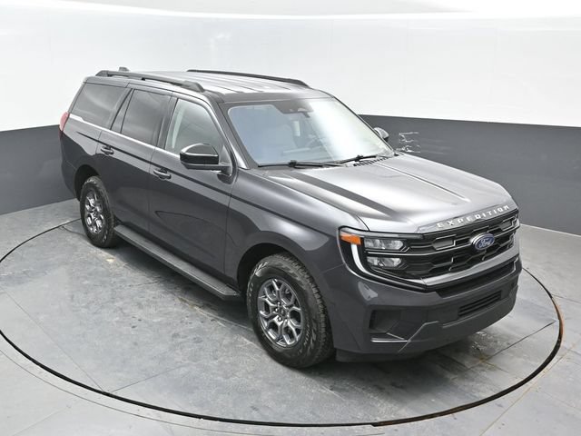 Certified 2025 Ford Expedition Active AWD/4WD image 18