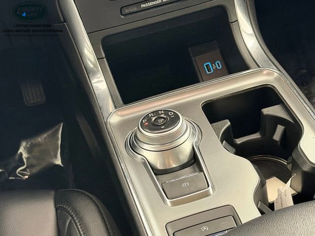 Certified 2024 Ford Edge Titanium AWD/4WD image 25
