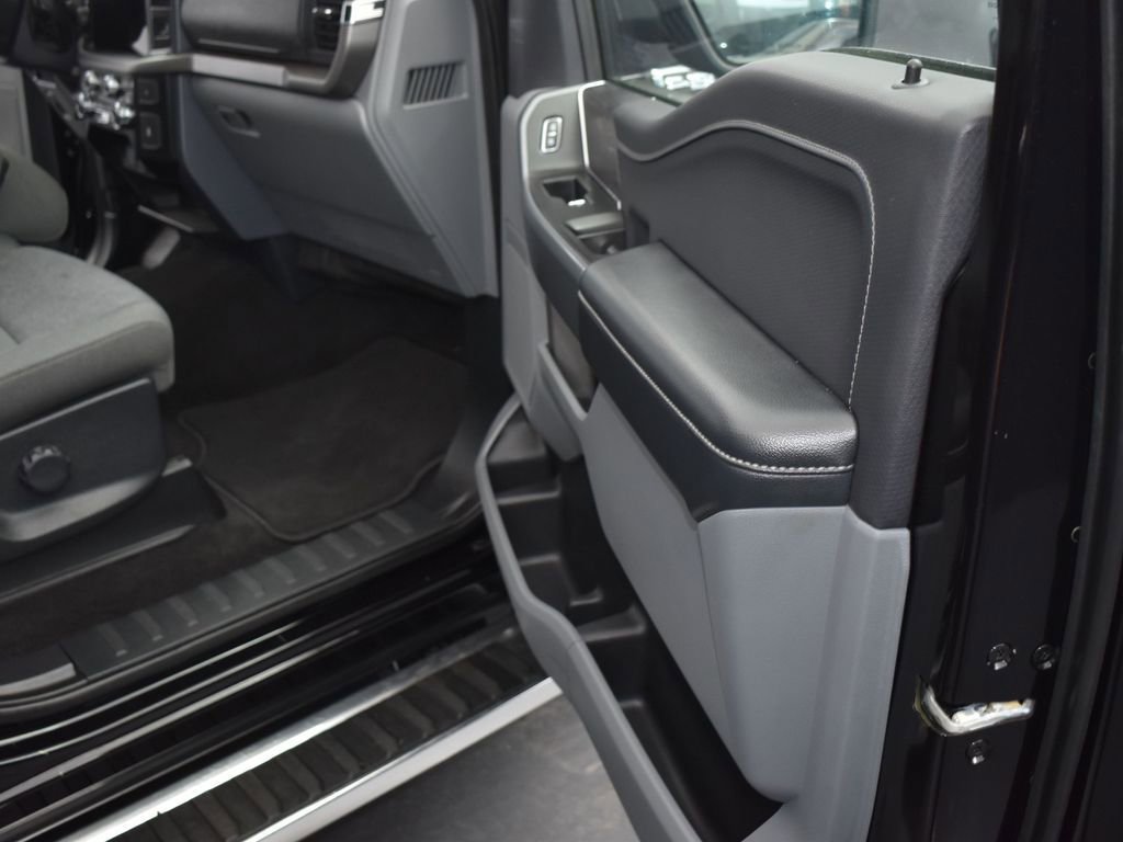 Certified 2024 Ford F150 XLT w/ Tow/Haul Package AWD/4WD image 18