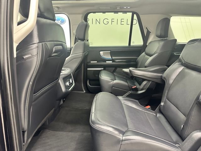 Certified 2025 Ford Expedition Platinum image 24