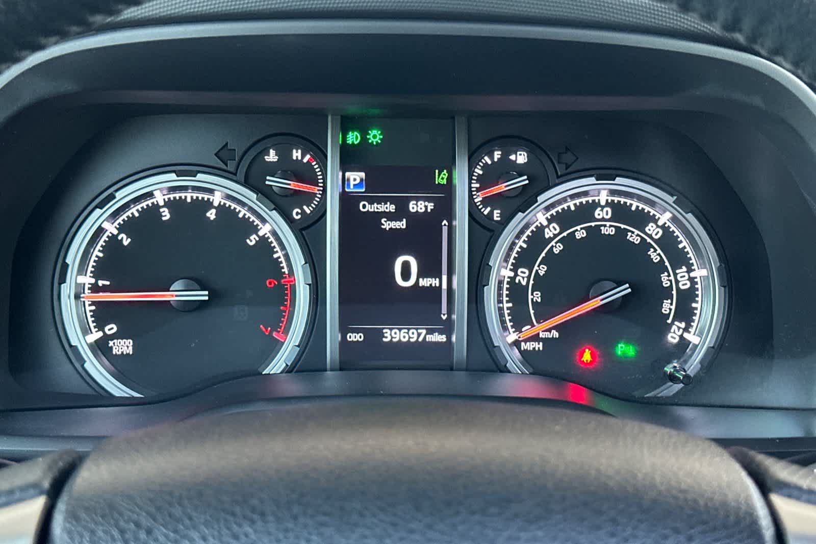 Used 2023 Toyota 4Runner Limited AWD/4WD image 26