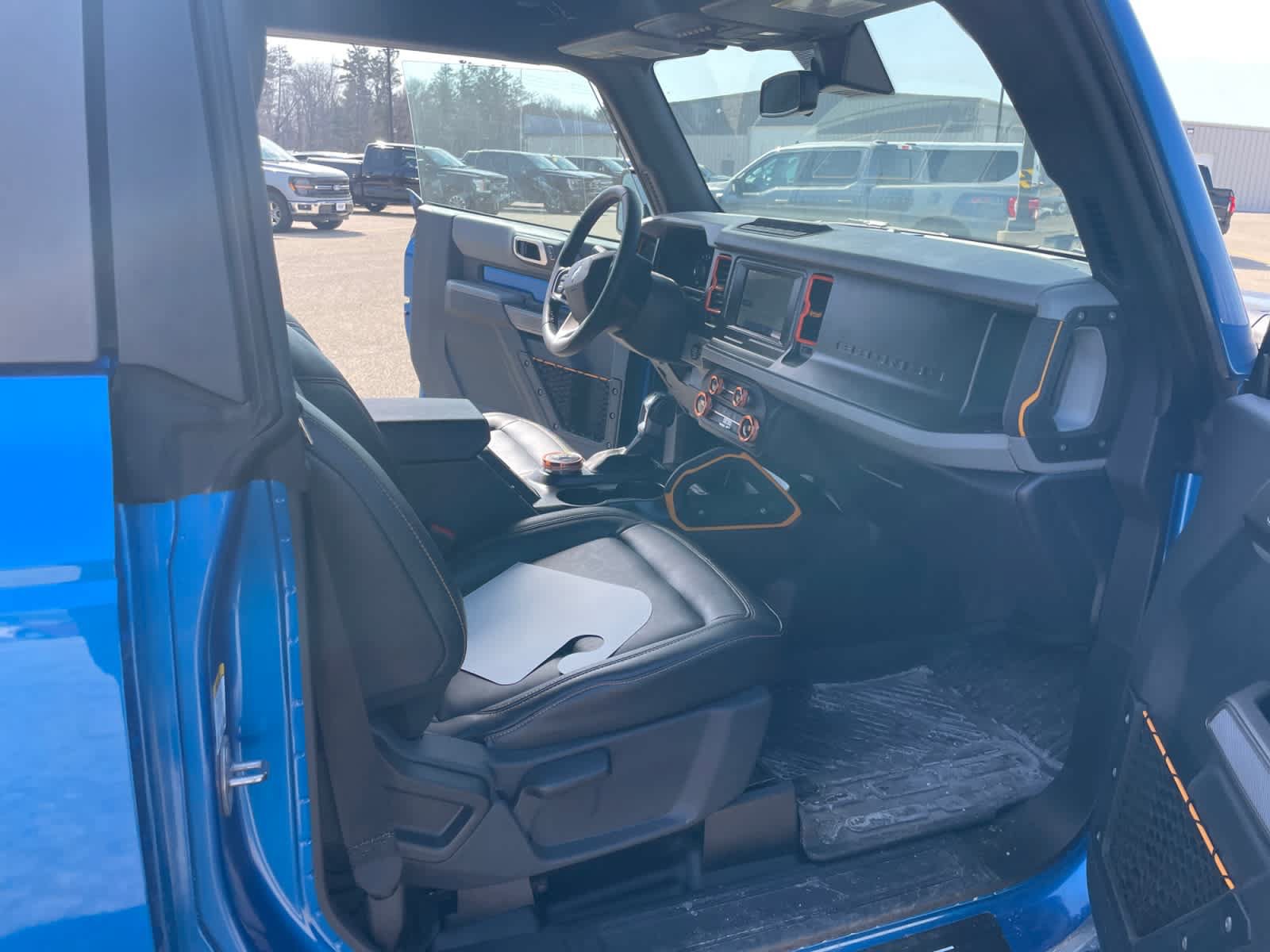 Certified 2023 Ford Bronco Badlands w/ Sasquatch Package AWD/4WD image 17