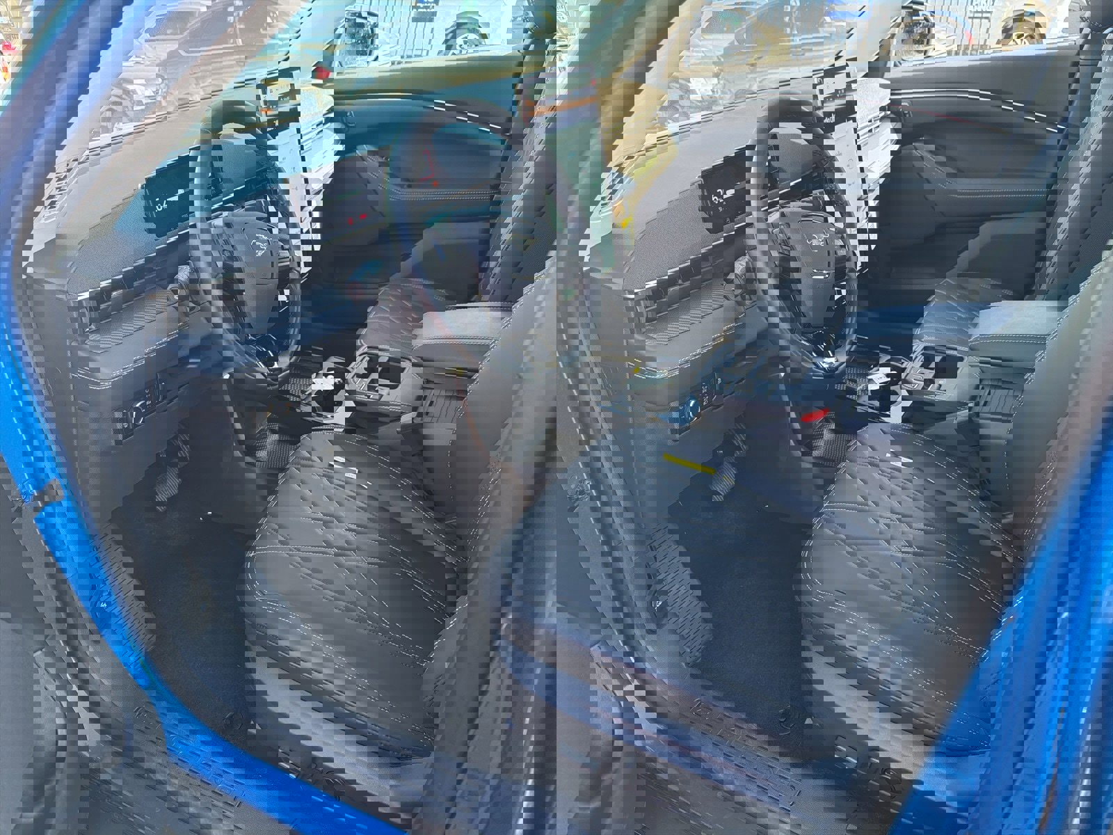 Certified 2025 Ford Mustang Mach-E Select image 11