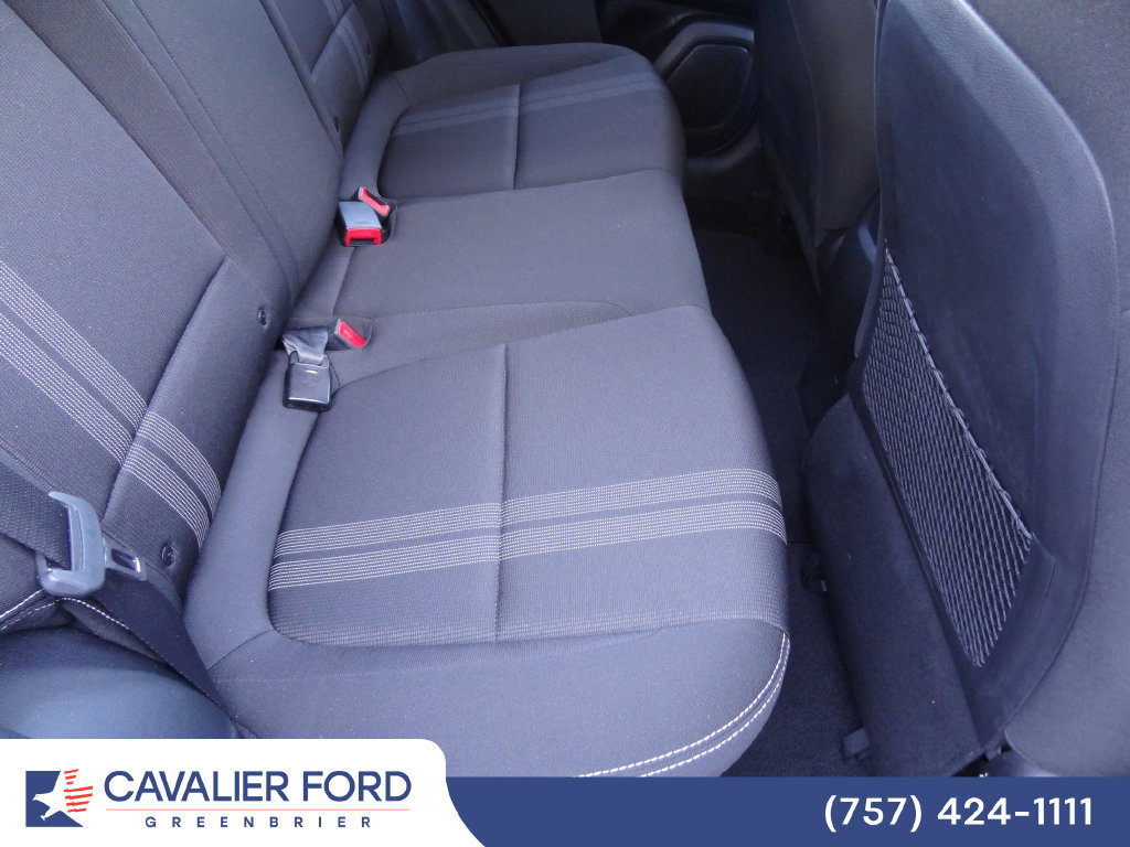 Used 2022 Hyundai Venue SEL FWD image 11
