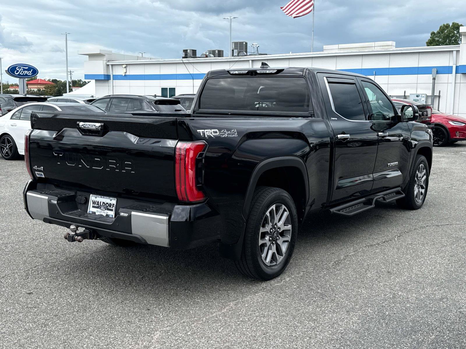 Used 2023 Toyota Tundra Limited w/ TRD Off-Road Package AWD/4WD image 2