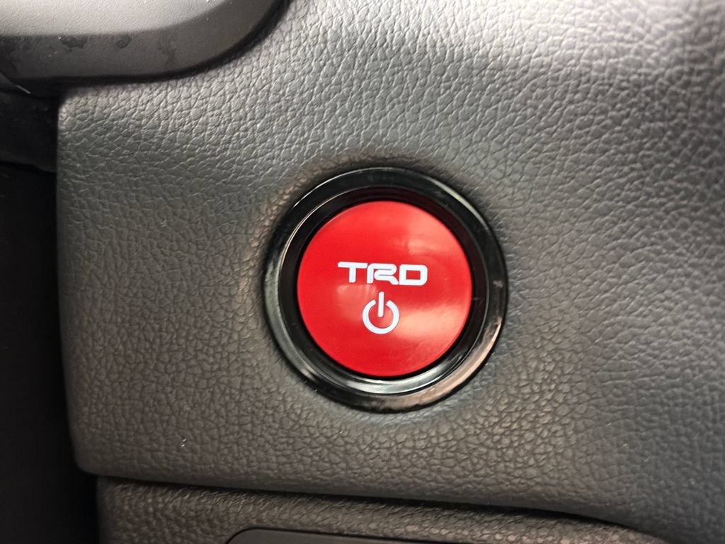 Used 2025 Toyota Sequoia TRD Pro AWD/4WD image 24