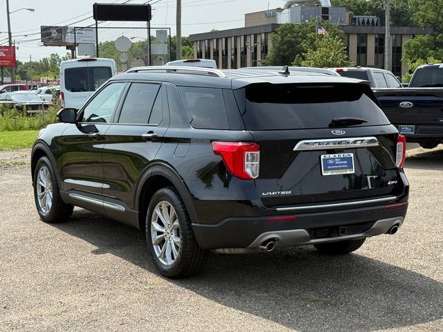 Certified 2022 Ford Explorer Limited w/ Equipment Group 301A AWD/4WD image 8