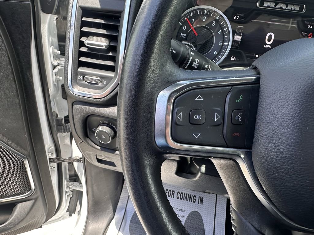 Used 2024 RAM 1500 Laramie AWD/4WD image 13