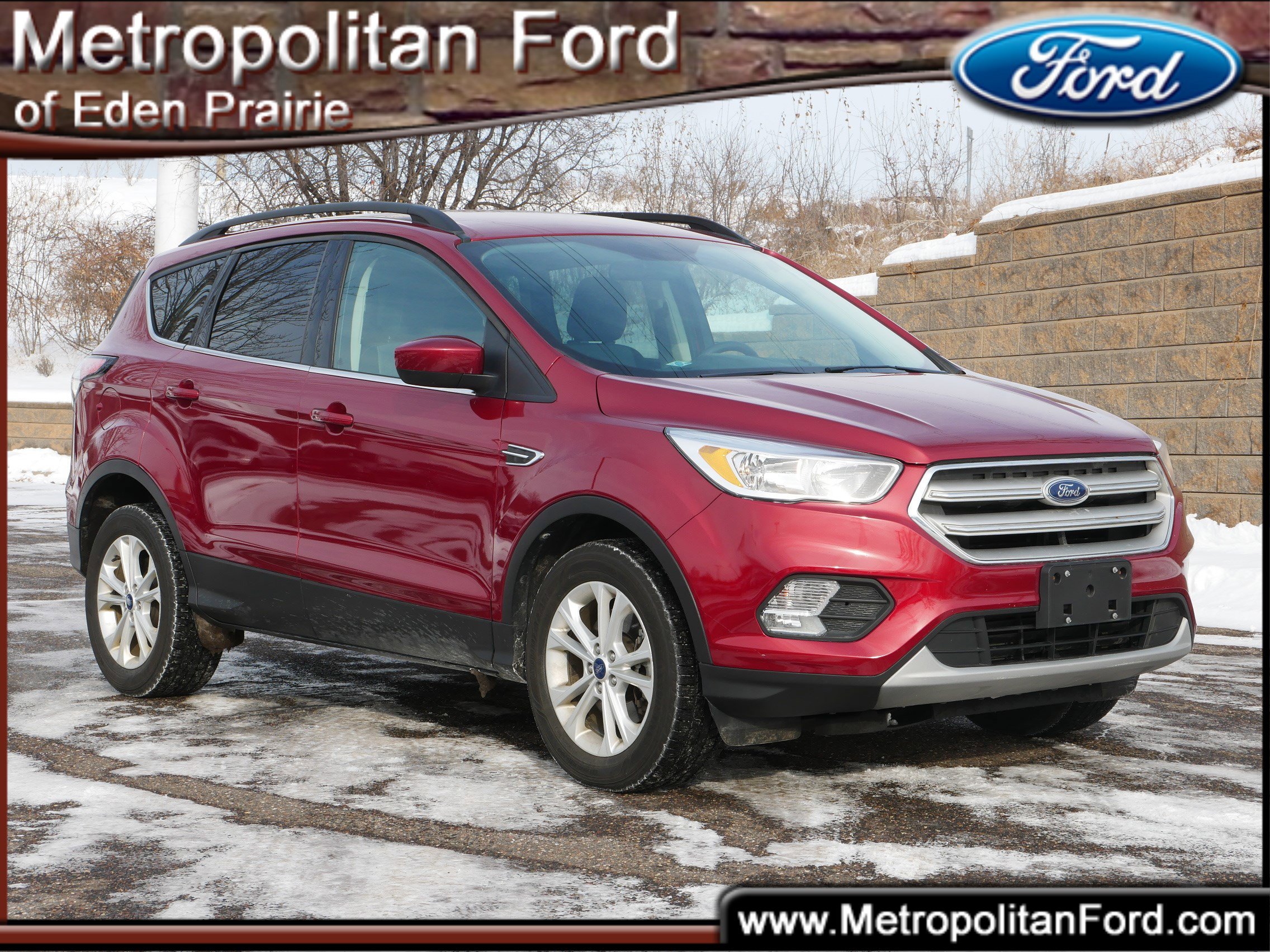 Certified 2018 Ford Escape SE image 1