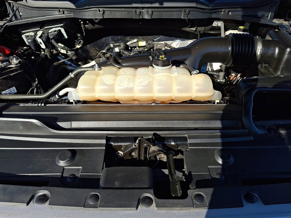 Certified 2022 Ford F150 Lariat image 29