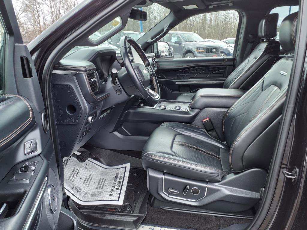Certified 2022 Ford Expedition Max Platinum image 10